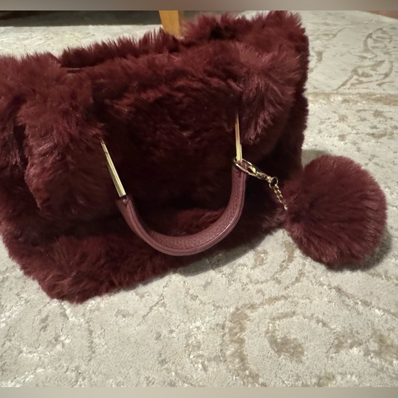 Cute purse - Picture 1 of 5